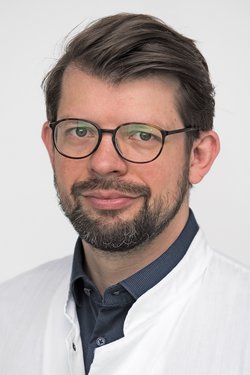 Dr. med. Sebastian Simmermacher