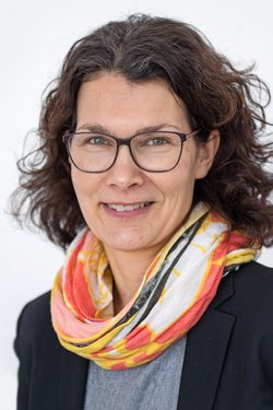 Prof. Dr. med. dent. Kerstin Bitter