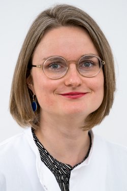 Dr. med. Juliane Drobner